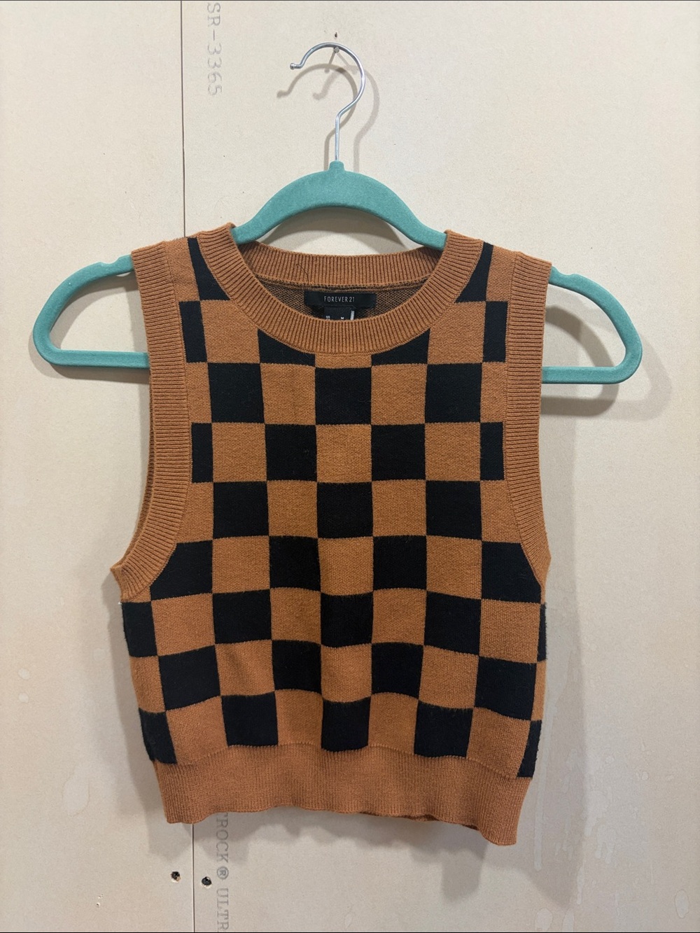 Brown and Black Checkered Crop Sleeveless Sweater Vest Size M